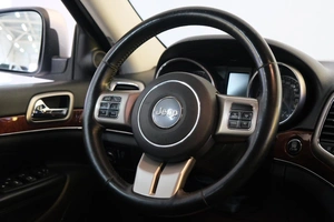 Внедорожник Jeep Grand Cherokee 2012 года, 2749000 рублей, Омск