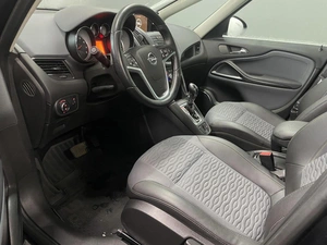 Минивэн Opel Zafira 2012 года, 1020000 рублей, Ярославль