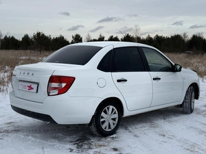 Седан ВАЗ (LADA) Granta 2020 года, 740000 рублей, Красноярск