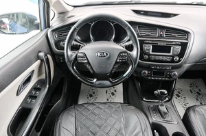 Хетчбэк Kia Ceed 2012 года, 1199000 рублей, Красноярск