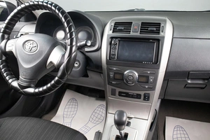 Седан Toyota Corolla 2007 года, 719000 рублей, Оренбург