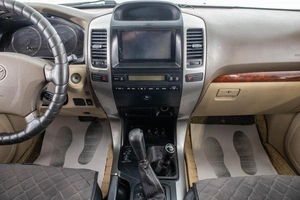 Внедорожник Toyota Land Cruiser Prado 2004 года, 1499000 рублей, Барнаул