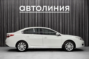 Седан Renault Latitude 2011 года, 870000 рублей, Красноярск