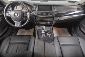 Седан BMW 5 серия 2011 года, 1899000 рублей, Томск