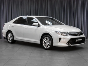 Седан Toyota Camry 2017 года, 2139000 рублей, Тюмень