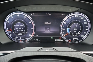 Седан Volkswagen Passat 2015 года, 1900000 рублей, Мирное