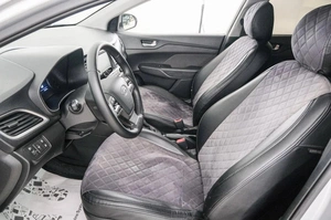 Седан Hyundai Solaris 2018 года, 1259000 рублей, Красноярск