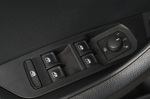 Внедорожник Skoda Karoq 2021 года, 2189000 рублей, Тюмень