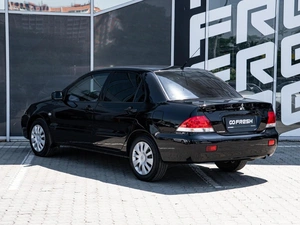 Седан Mitsubishi Lancer 2009 года, 600000 рублей, Краснодар