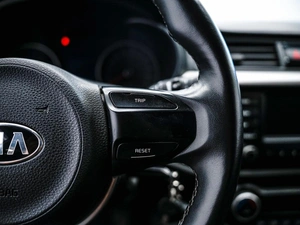Хетчбэк Kia Rio X-Line 2019 года, 1370000 рублей, Красноярск