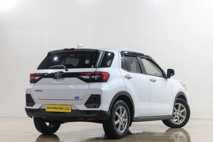 Внедорожник Toyota Raize 2021 года, 1699000 рублей, Новокузнецк