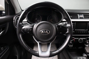 Седан Kia Rio 2020 года, 1479000 рублей, Оренбург