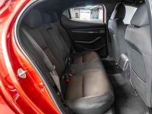 Хетчбэк Mazda 3 2019 года, 2545000 рублей, Ставрополь