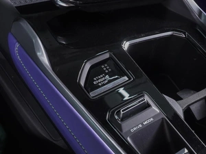 Внедорожник Changan UNI-T 2023 года, 2470000 рублей, Ростов-на-Дону