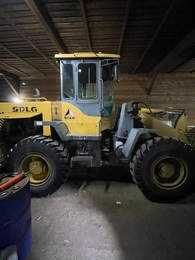 Фронтальный погрузчик 2011 года, 2400000 рублей, Чунский