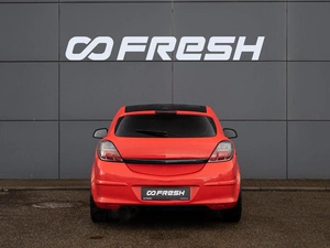 Хетчбэк Opel Astra GTC 2010 года, 645000 рублей, Краснодар