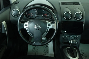 Внедорожник Nissan Qashqai 2012 года, 1149000 рублей, Омск
