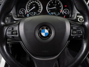 Седан BMW 5 серия 2016 года, 2659000 рублей, Тюмень