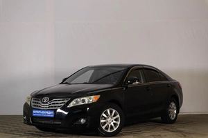 Седан Toyota Camry 2011 года, 1349000 рублей, Тюмень