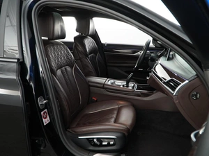 Седан BMW 7 серия 2016 года, 3999077 рублей, Москва