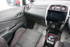 Хетчбэк Nissan Note 2018 года, 1499000 рублей, Красноярск
