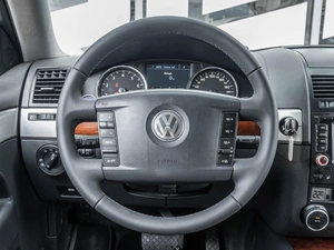 Внедорожник Volkswagen Touareg 2007 года, 1095000 рублей, Ставрополь