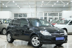 Хетчбэк Opel Astra 2014 года, 649000 рублей, Омск