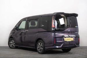 Минивэн Honda Stepwgn Spada 2016 года, 1999000 рублей, Томск