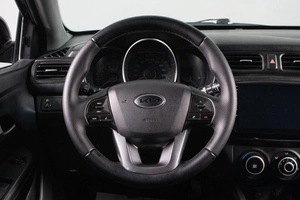 Седан Kia Rio 2013 года, 739000 рублей, Сургут