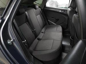 Седан Opel Astra 2013 года, 599000 рублей, Воронеж