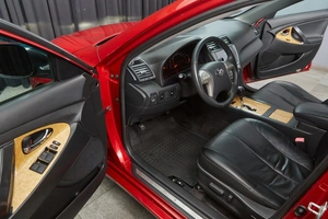 Седан Toyota Camry 2006 года, 877000 рублей, Красноярск
