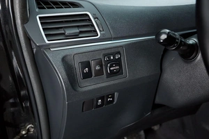 Минивэн Toyota Verso 2013 года, 1299000 рублей, Красноярск
