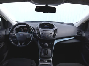 Внедорожник Ford Kuga 2017 года, 1700000 рублей, Брянск
