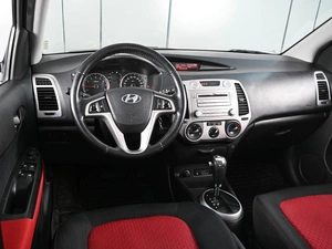 Хетчбэк Hyundai i20 2010 года, 950000 рублей, Аксай