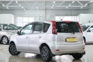 Хетчбэк Nissan Note 2008 года, 519000 рублей, Омск