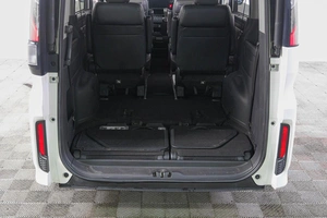 Минивэн Honda Stepwgn Spada 2019 года, 2199000 рублей, Кемерово