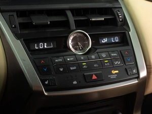Внедорожник Lexus NX 2015 года, 2679000 рублей, Тюмень