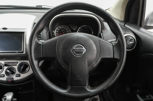 Хетчбэк Nissan Note 2010 года, 669000 рублей, Новокузнецк