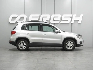 Внедорожник Volkswagen Tiguan 2011 года, 1064000 рублей, Воронеж