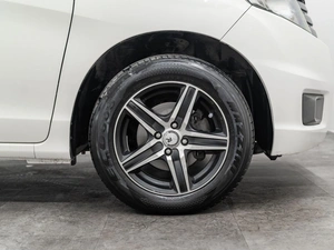 Минивэн Honda Freed 2012 года, 1070000 рублей, Красноярск