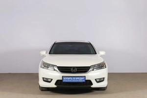 Седан Honda Accord 2013 года, 1849000 рублей, Новосибирск