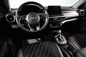 Седан Kia Cerato 2021 года, 2579000 рублей, Сургут