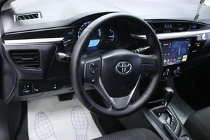 Седан Toyota Corolla 2014 года, 1478000 рублей, Солонцы