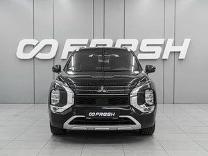Внедорожник Mitsubishi Outlander 2023 года, 4200000 рублей, Ростов-на-Дону