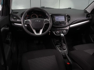 Седан ВАЗ (LADA) Vesta 2019 года, 1074000 рублей, Воронеж