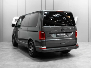 Минивэн Volkswagen Multivan 2018 года, 4770000 рублей, Тюмень