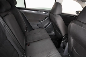 Седан Volkswagen Jetta 2012 года, 889000 рублей, Пермь