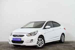 Седан Hyundai Solaris 2011 года, 669000 рублей, Сургут