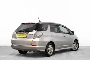Универсал Honda Fit Shuttle 2012 года, 899000 рублей, Барнаул