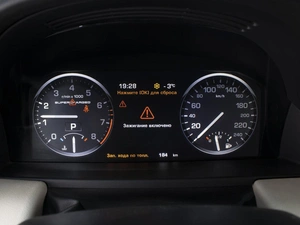 Внедорожник Land Rover Range Rover 2010 года, 2210000 рублей, Омск